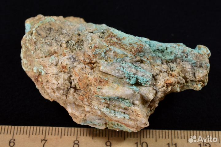 Планерит на кварце. Лот №1022