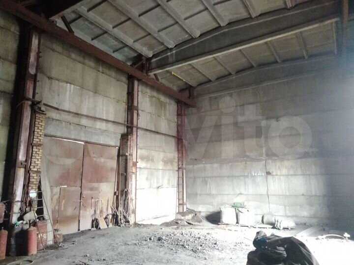 Производственное складское помещение с кран балкой