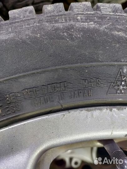 Dunlop SP Winter Ice 01 205/55 R16