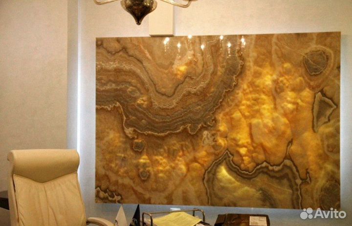 Панно из оникса на стену
