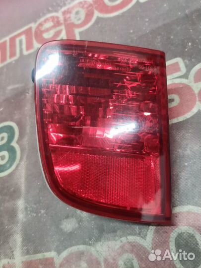 Toyota Land Cruiser фонарь задний левый в бампер