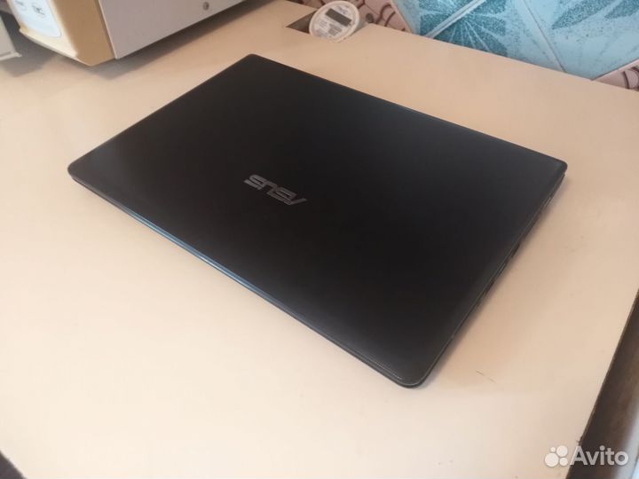 Asus X401a core i3