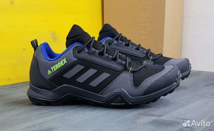 Зимние Adidas Terrex кроссовки новые мужские