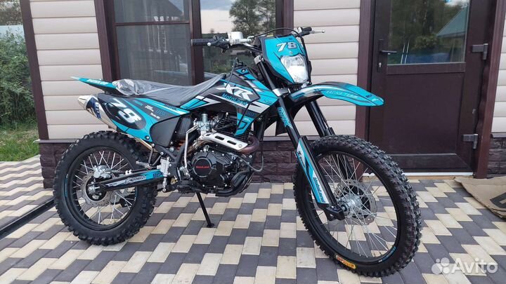 Мотоцикл Кросс Motoland XR 250 lite