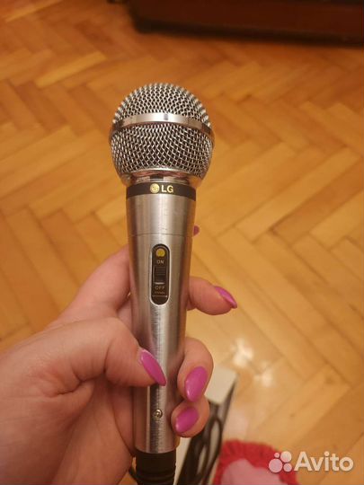 Микрофон проводной LG