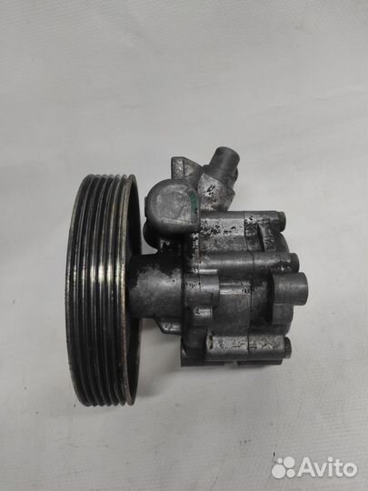 Для Peugeot 407 1.8L насос гур