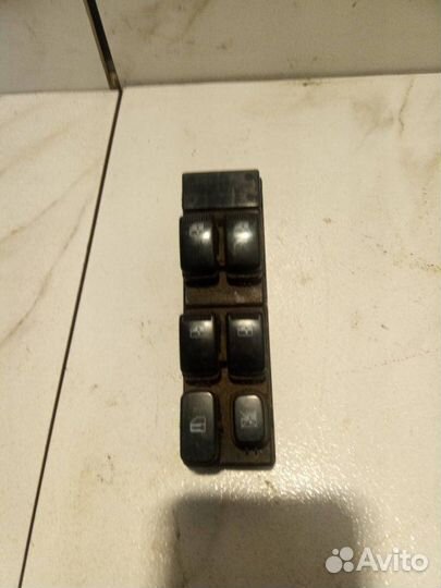 Блок управления стеклоподъемниками Hyundai Sonata