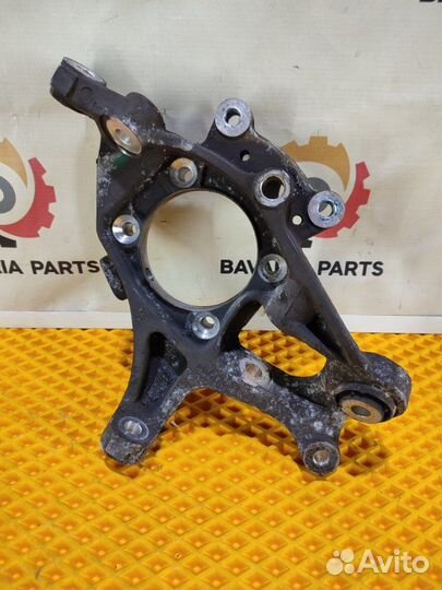 Задний кулак задний левый Mercedes E W211 3.5 2005