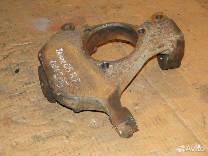 Передние поворотные ку-ки Chevrolet tahoe 840 06г