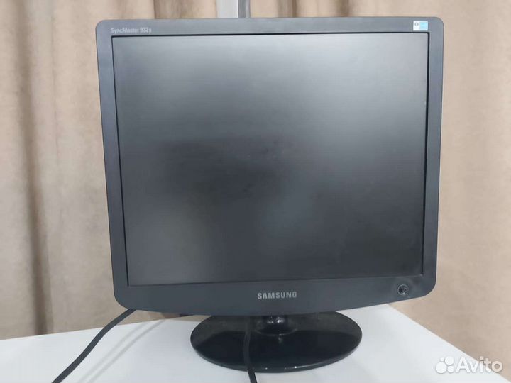 Монитор Samsung