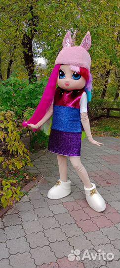 Ростовая кукла LOL, поздравит