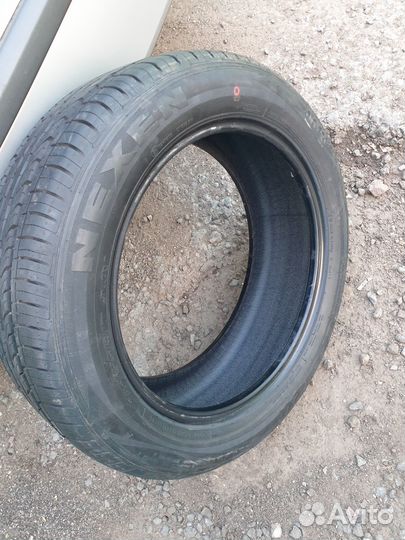 Nexen Classe Premiere 672 215/55 R17 94V