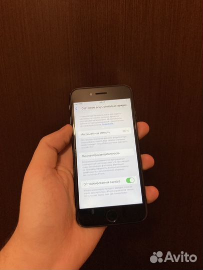 iPhone SE (2020), 64 ГБ