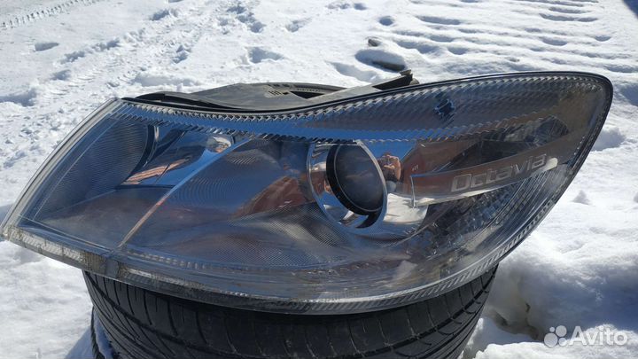 Фара левая Skoda Octavia А5 FL. Оригинал