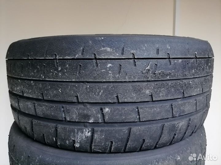 Pirelli P Zero Trofeo Race 245/35 R20 и 265/35 R20 95Y