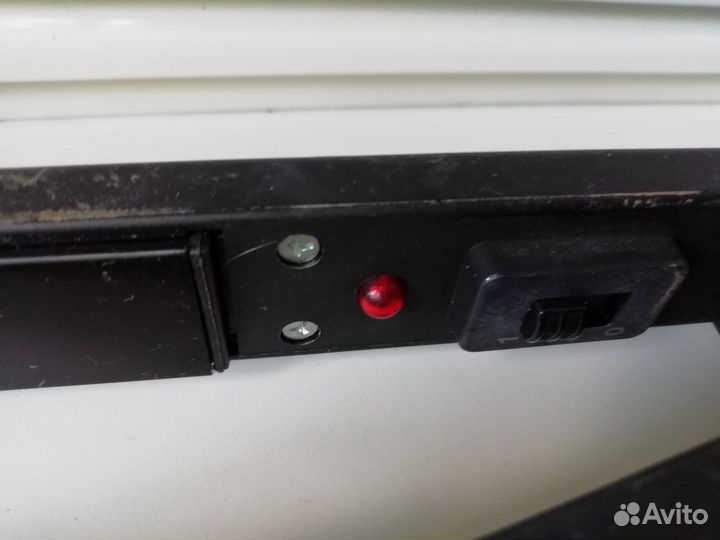 Выпрямитель для волос максвел в рабочем состоянии