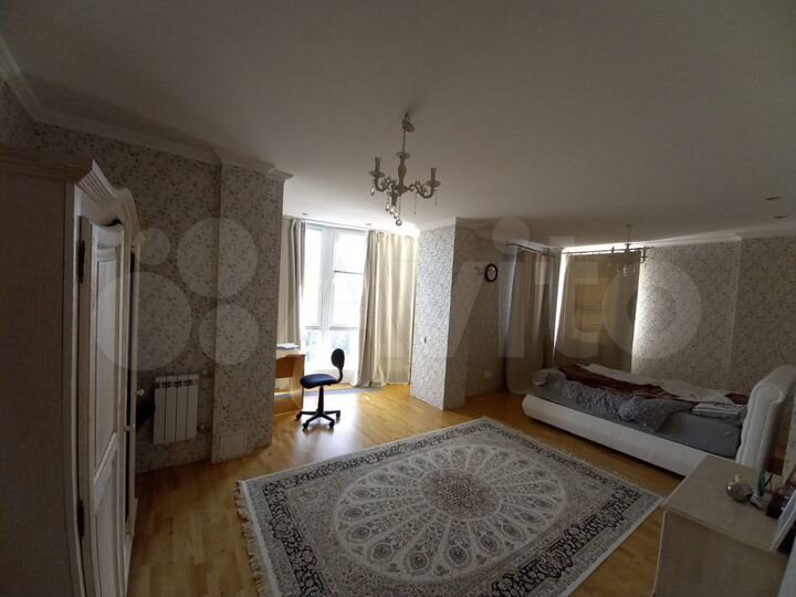 3-к. квартира, 137 м², 16/16 эт.