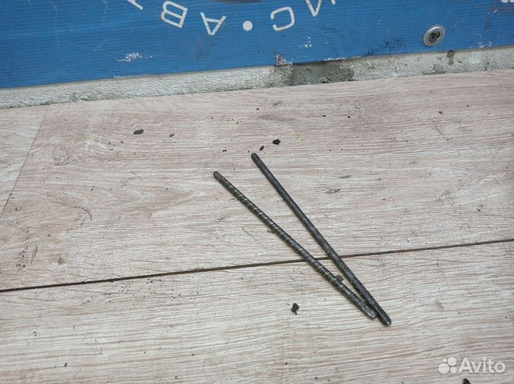 Трос регулировки руля на BMW X5 Е53