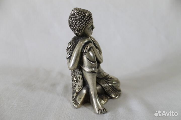 Статуэтка Будда Шакьямуни