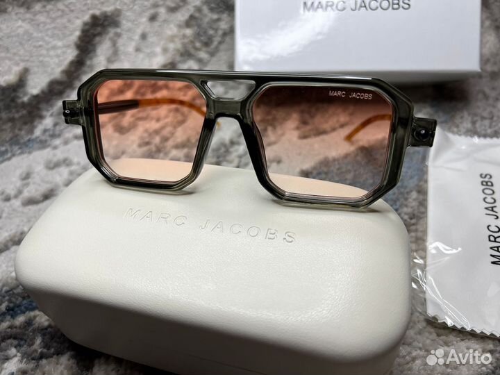 Очки mark jacobs