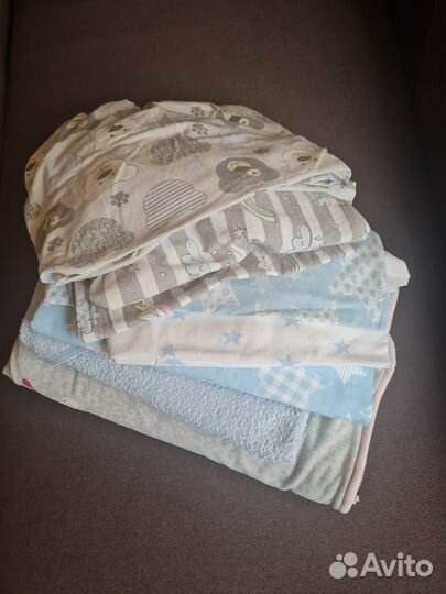 Комплекты постельного белья детского и одеяло