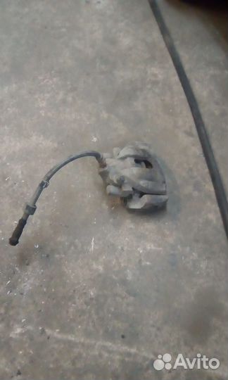 Суппорт задний правый левый Volvo S80 CX90