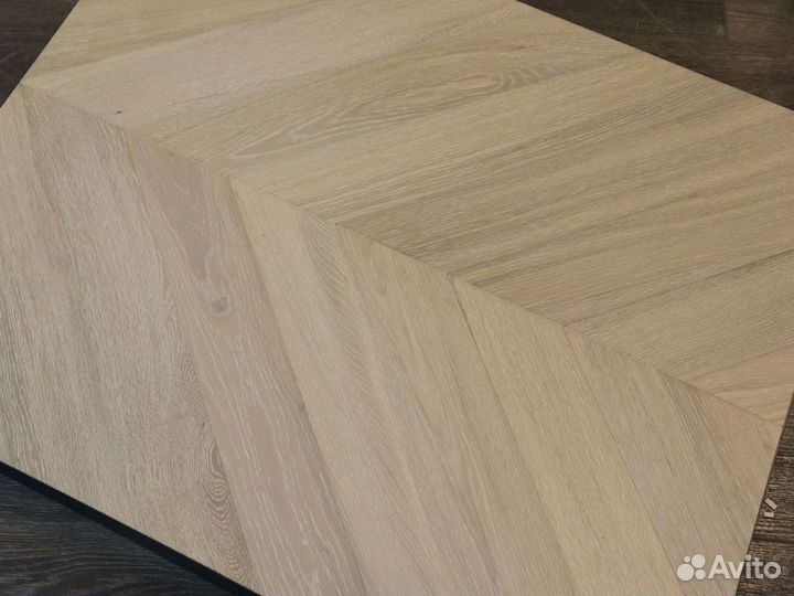 Паркет / Паркетная доска елочка замковая
