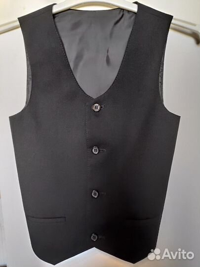 Жилет черный классический школьный, р. 122-128