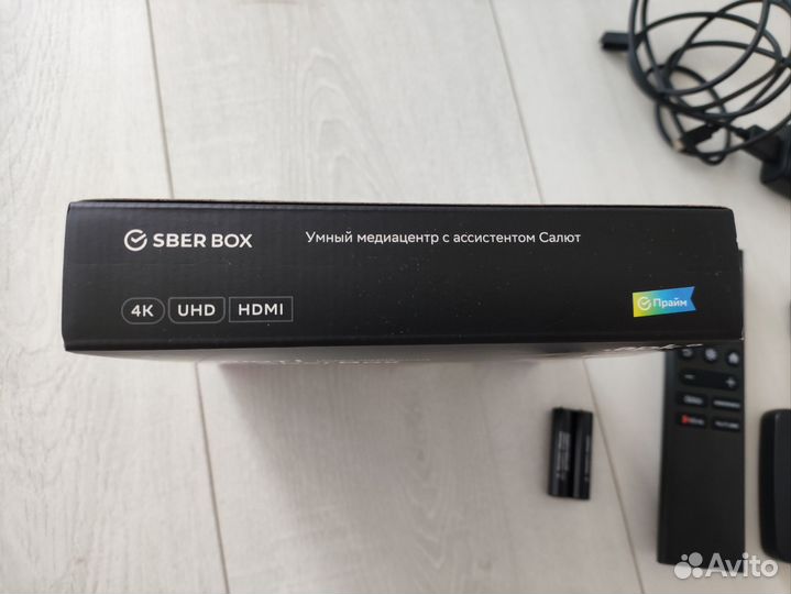 Приставка салют сбер бокс Sber box.smart TV