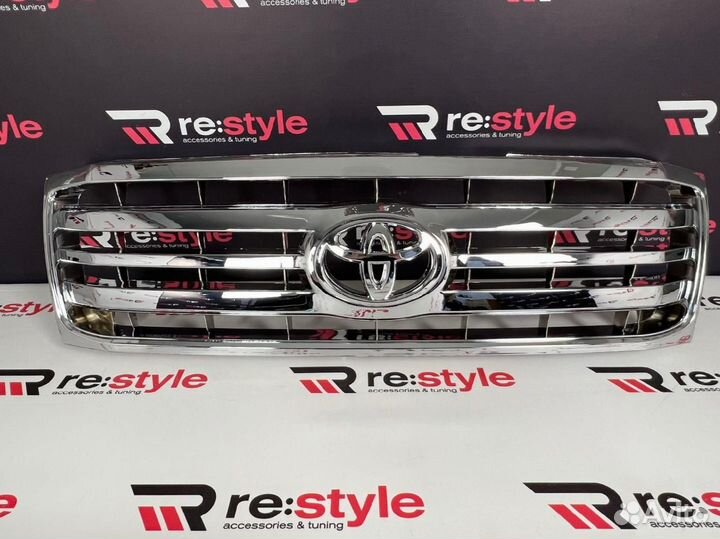 Решетка радиатора Toyota Land Cruiser 100 2м N1819