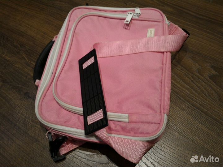 Сумка для нетбука или планшета Trust, розовая