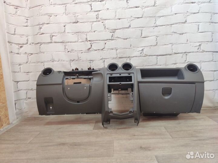 Торпедо Logan 2005-2013