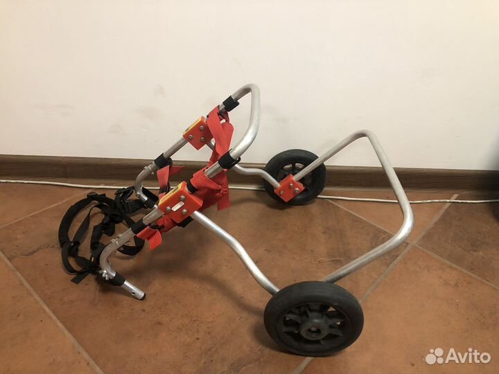Инвалидная коляска для собаки б/у