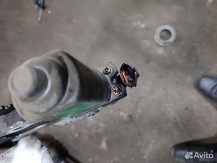 Стеклоподъемник передний левый Chevrolet Aveo T200