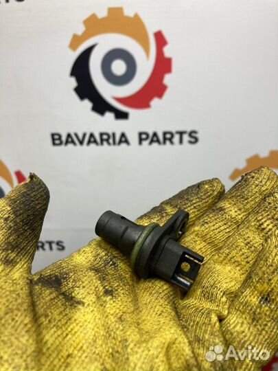 Датчик положения распредвала Bmw 5 E60 2.5 N52