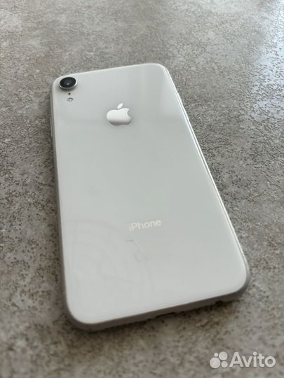 iPhone Xr, 64 ГБ