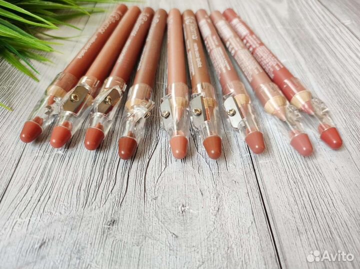 Цена за всё. Карандаши для губ 9 штук
