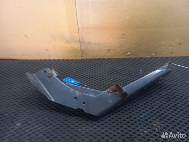 Кронштейн корпуса воздушного фильтра Mercedes