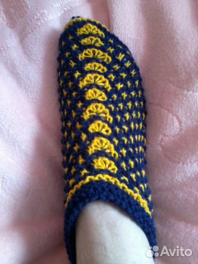 Продаю вязаные тапочки