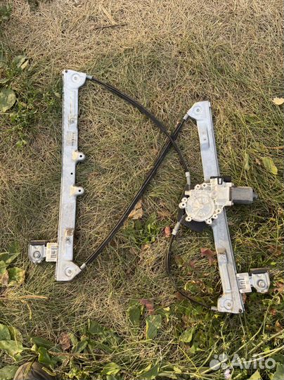 Стеклоподъемник mitsubishi colt z34a