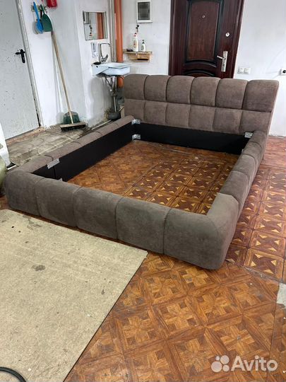 Кровать двуспальная новая