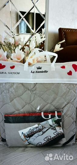 Новинка Бренд-комплект со стеганным одеялом