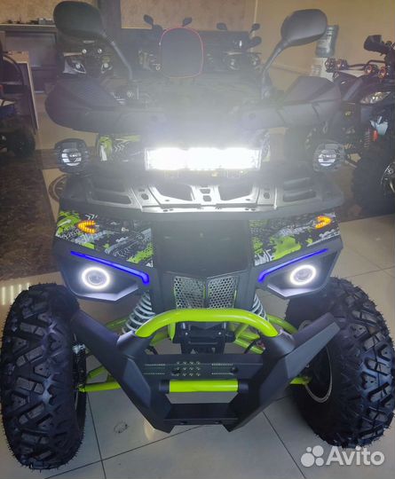 Квадроцикл 200 LUX PRO с балансир валом 200 кубов
