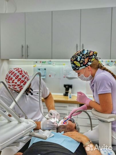 Ассистент стоматолога