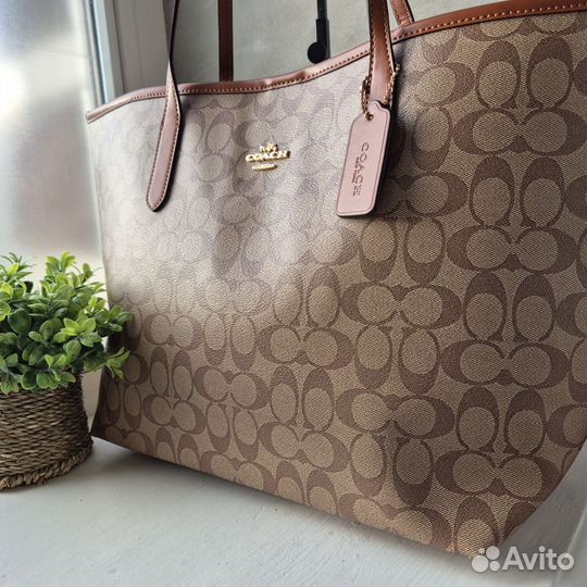 Сумка тоут Coach zip top tote новая