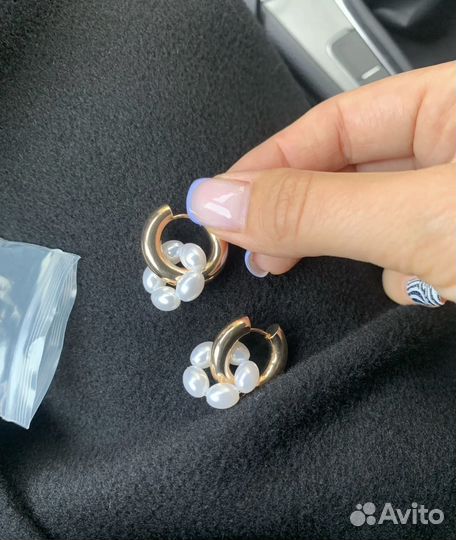 Стильные серьги