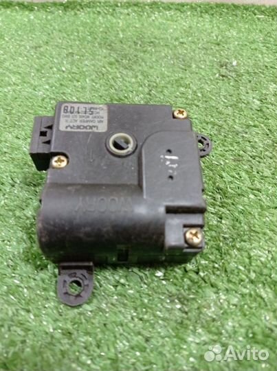 Сервопривод заслонки печки Hyundai Elantra Iii