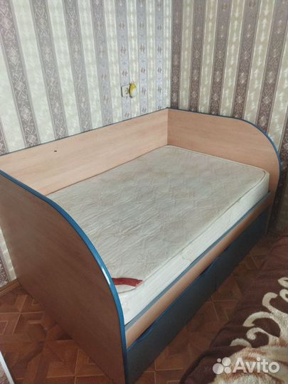 Детская кровать от 3-х лет с матрасом