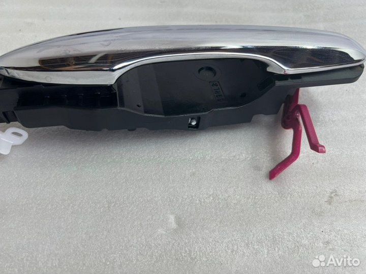 Ручка двери задняя левая Тoyota Camry V70/V75