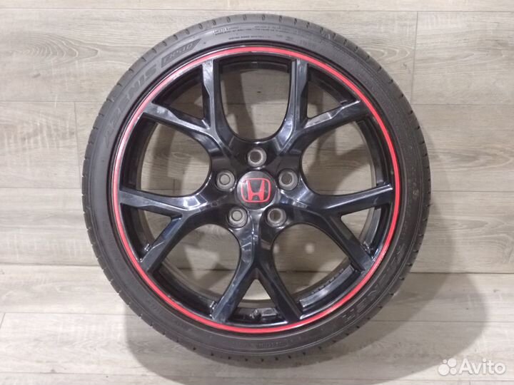 Комплект оригинальных колес R19 Honda Civic Type R